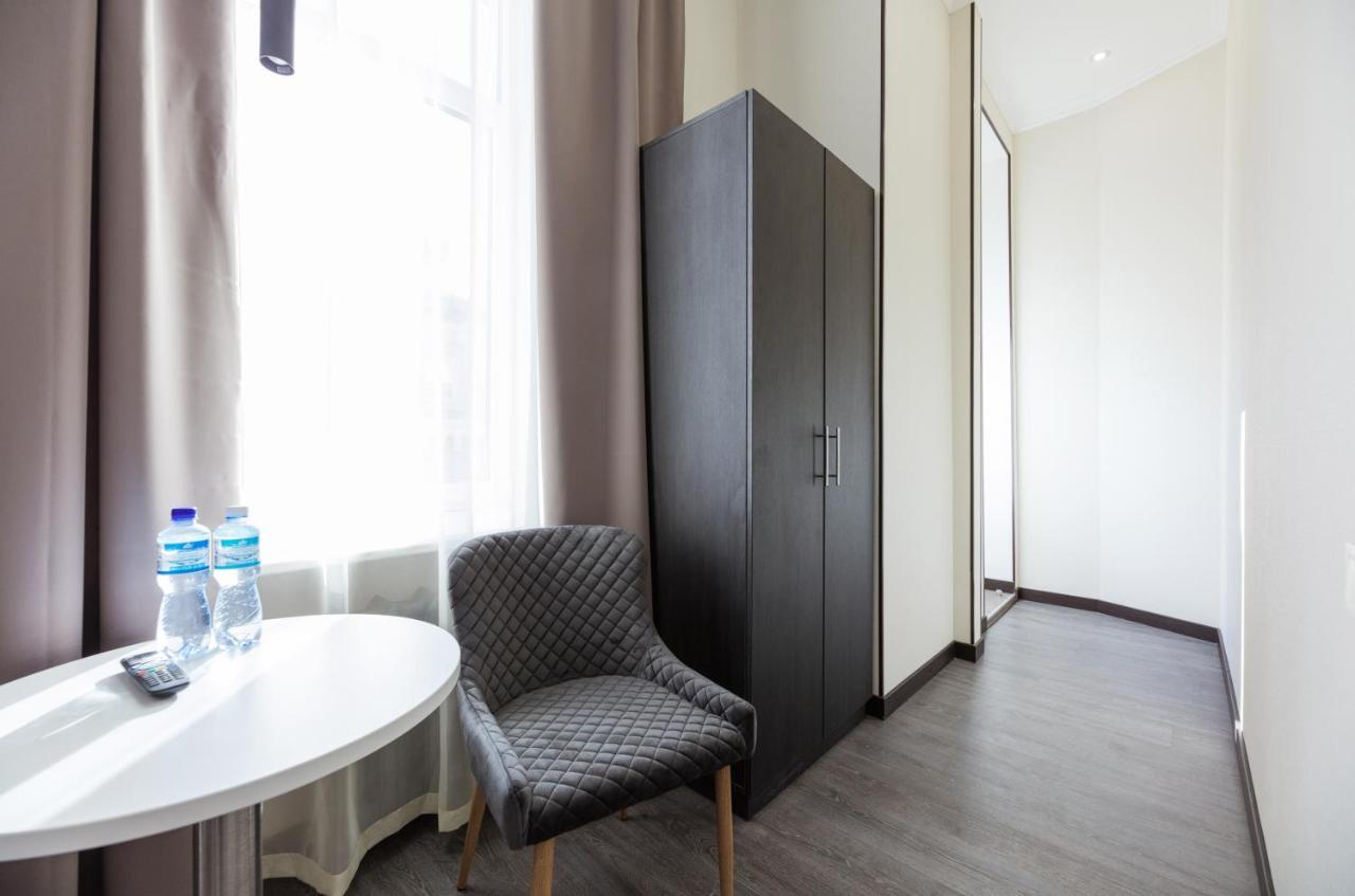 Apart Hotel Maidan Kiev Esterno foto